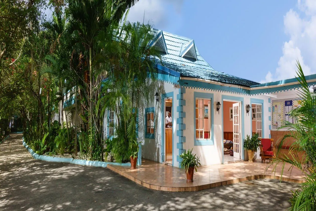Hotel Legends Beach Resort Negril